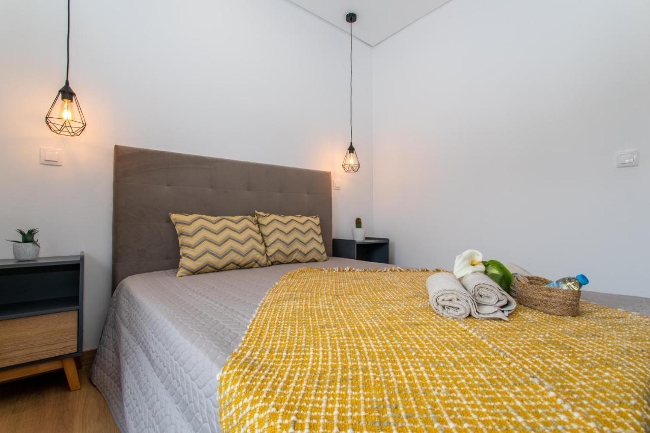 Carvao Pdl Inn Ponta Delgada Esterno foto